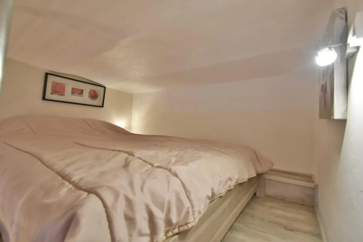 Apartment Cozy Studio 5 Min Walk Palais Port Beach Cannes France